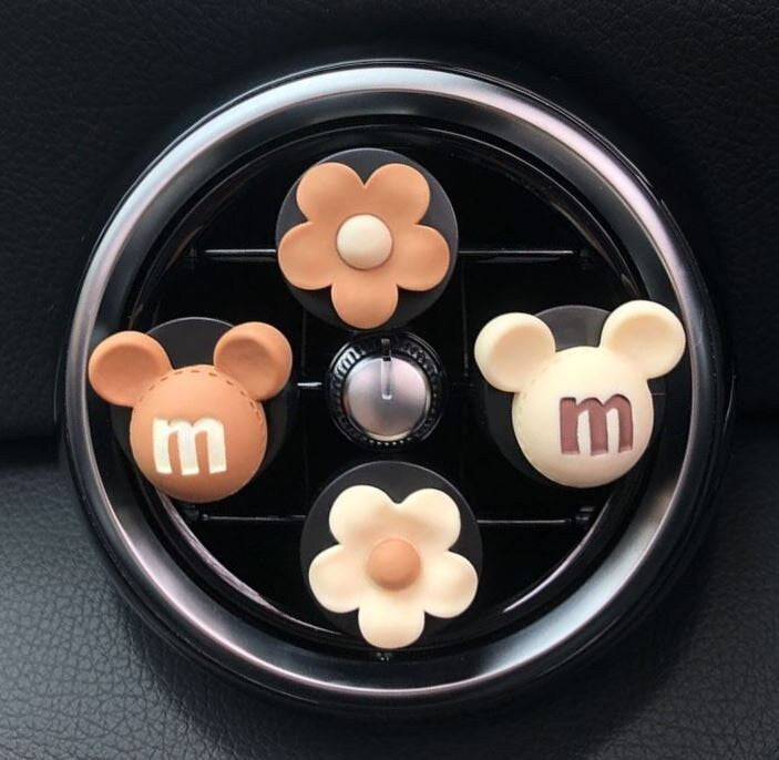 Set of 4 Cute Chocolate Bears and Flower Air Vent Clip | Air Freshener Clip | Cute Car Accessories | New Car Gift