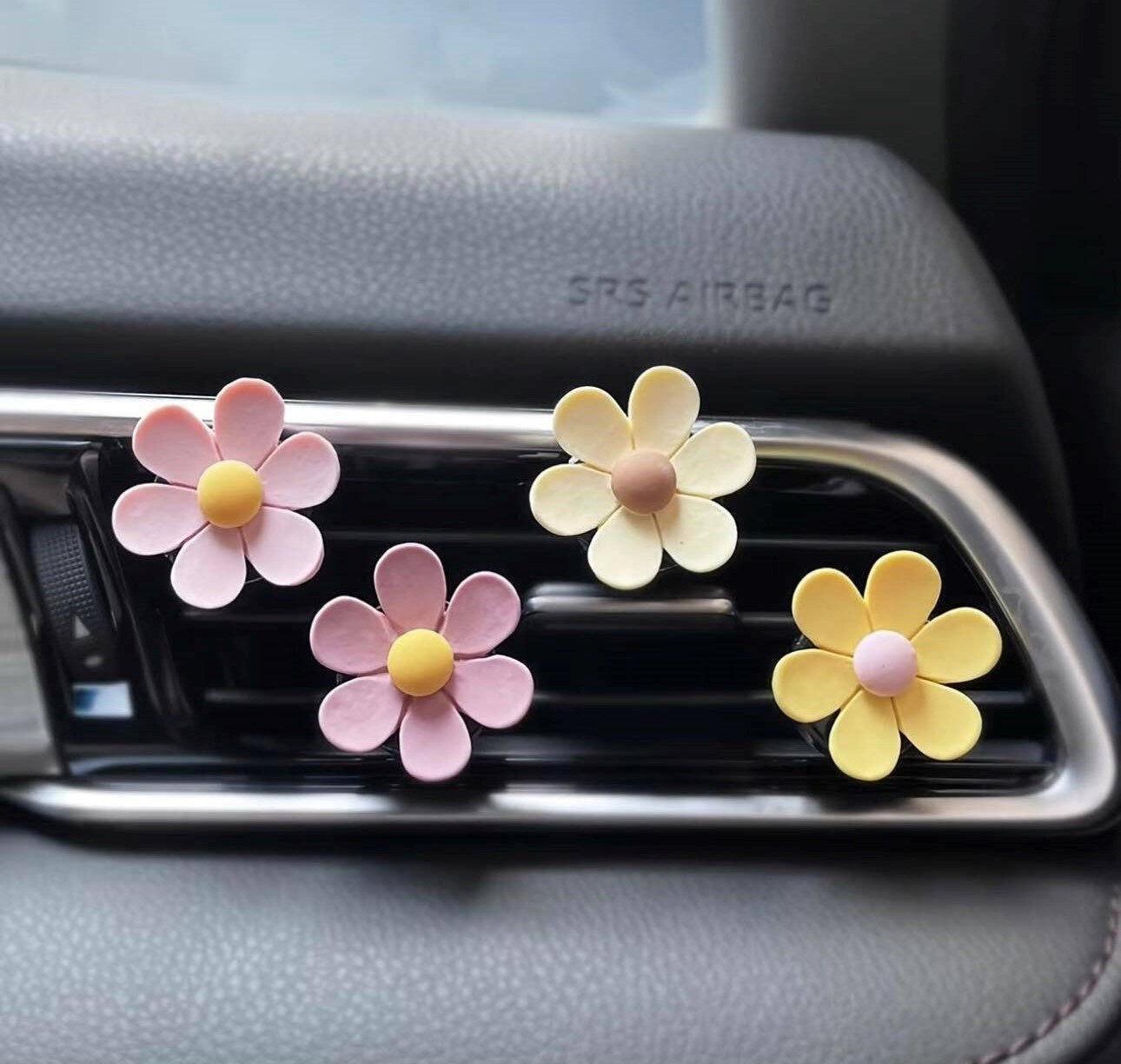 Set of 4 Cute Daisy Flower Air Vent Clip | Air Freshener Clip | Car Flower Accessories | Cute Air Fresheners | New Car Gift