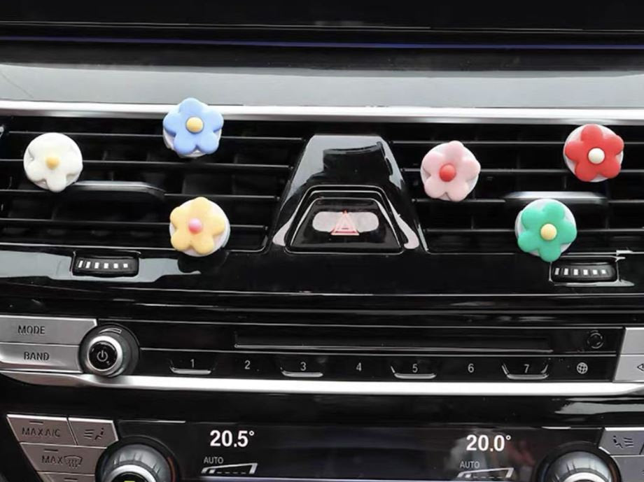 Set of 6 Cute Retro Flower Air Vent Clip | Air Freshener Clip | Car Floral Accessories | Cute Car Accessories | New Car Gift