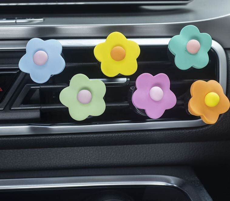 Set of 6 Cute Retro Flower Air Vent Clip | Air Freshener Clip | Car Floral Accessories | Cute Car Accessories | New Car Gift