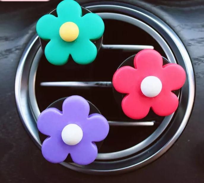 Set of 3 Cute Retro Flower Air Vent Clip | Air Freshener Clip | Cute Car Accessories | Car Flower Accessories | New Car Gift