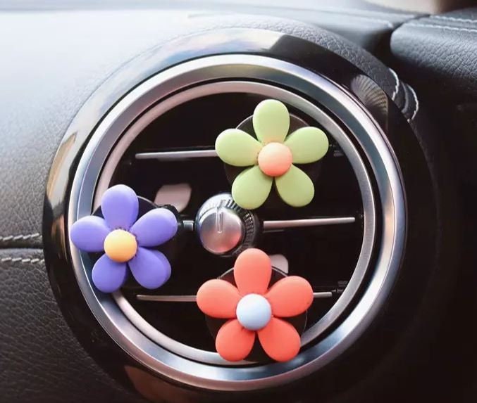 Set of 3 Cute Retro Flower Air Vent Clip | Air Freshener Clip | Cute Car Accessories | Car Flower Accessories | New Car Gift