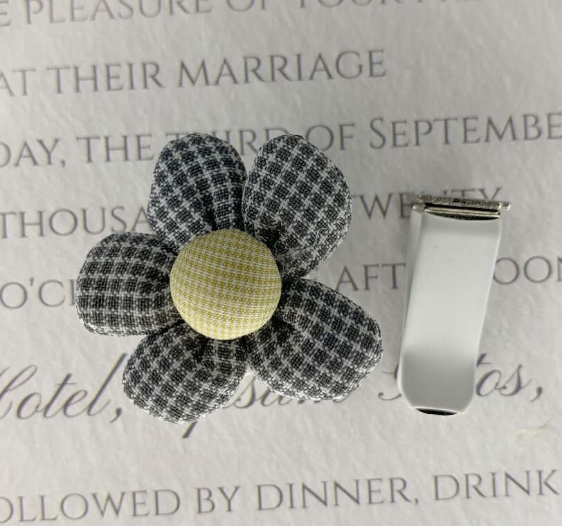 Cute Plush Flower Air Vent Clip 4 Pack | Handmade Car Accessory | Aromatherapy Essential Oil Diffuser | Car Decor | New Car Gift