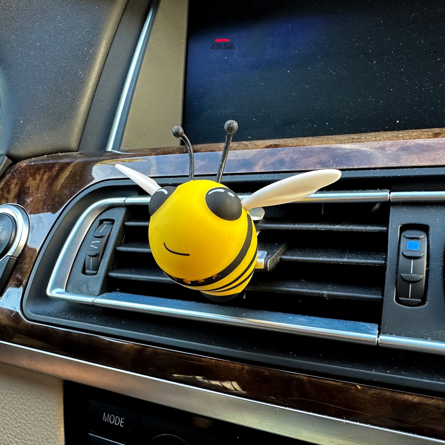 Cute Buzzing Flying Bumblebee Air Vent Clip | Bumblebee Insect Air Freshener Clip | Cute Car Accessories | New Car Gift