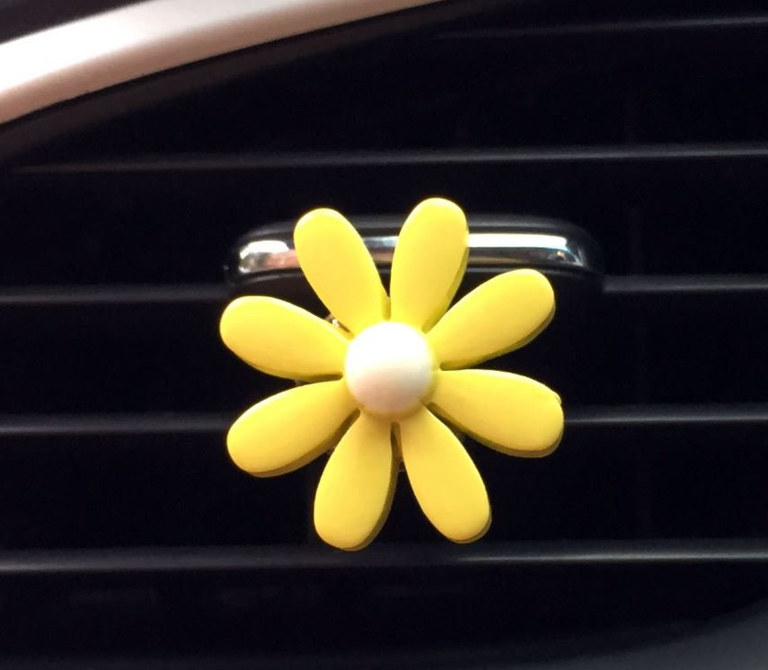 Set of 5 Cute Chrysanthemum Flower Air Vent Clip | Air Freshener Clip | Car Flower Accessories | Cute Air Fresheners | New Car Gift