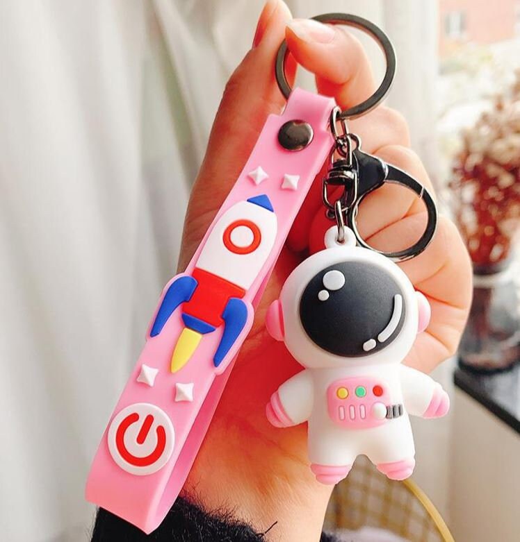 Cute Cartoon K-POP Astronaut Keychain Lanyard | KPOP Accessory | Unique Car Accessory Gift | Car Charm | New Car Gift