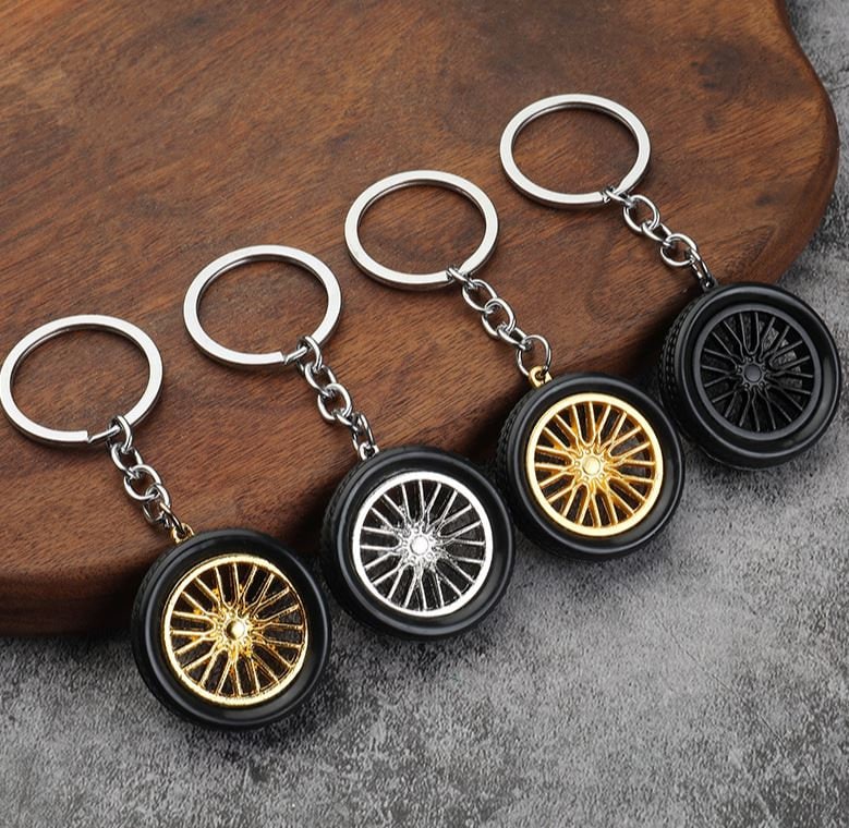 3D Multispoke Style Wheels Tire Rim Keychain | Car Guy Gift | Boyfriend Gift | Car Accessory | Keychain Accessory for Him | New Car Gift