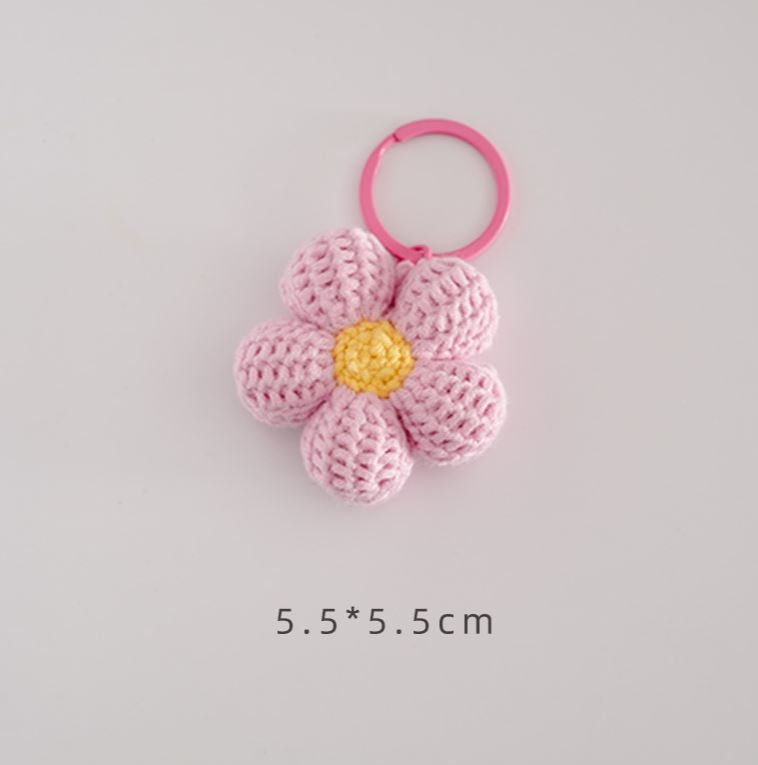 Set of 2 Cute Crochet Daisy Flower Keychain | Crochet Keyring Accessories for Women | Car Ornament | Flower Car Decor | New Car Gift