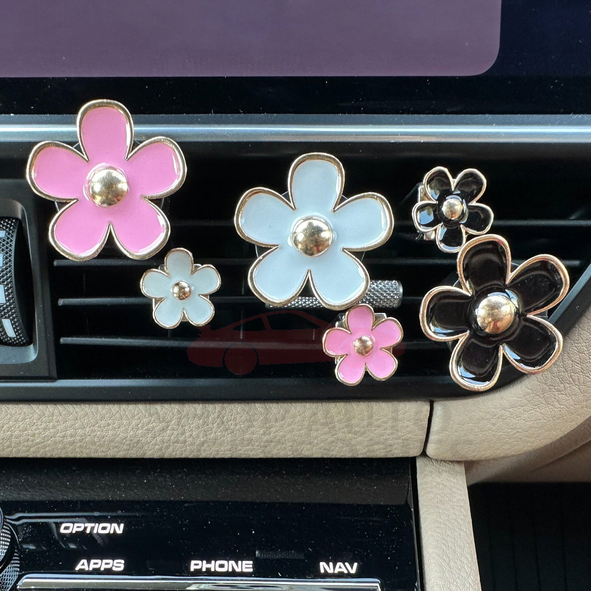 Set of 6 Cute Daisy Flower Air Vent Clips | Car Interior Decor | Car Flower Accessories | Cute Air Freshener | New Car Gift
