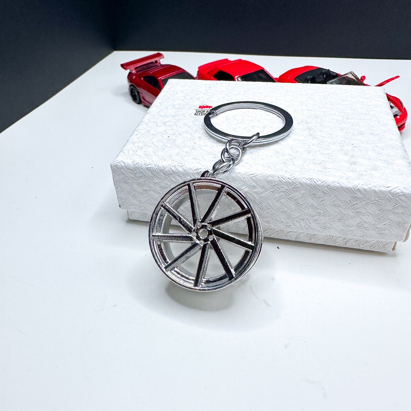 3D Multispoke Style Wheel Tire Rim Keychain | Car Guy Gift | Boyfriend Gift | Car Accessory | Keychain Accessory for Him | New Car Gift